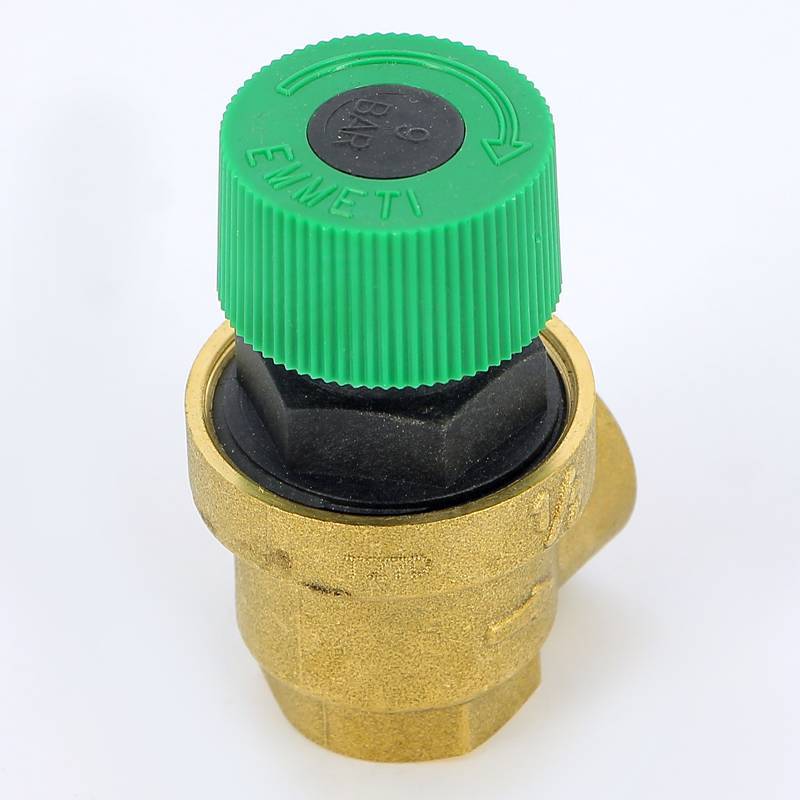 Клапан предохранительный Emmeti 1/2 ВВ 9 бар 00201290