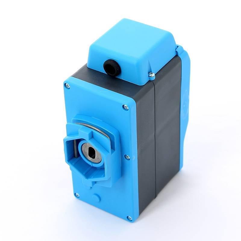 Сервопривод Emmeti Modulo PLUS 230 В для двухходовых клапанов 01420170