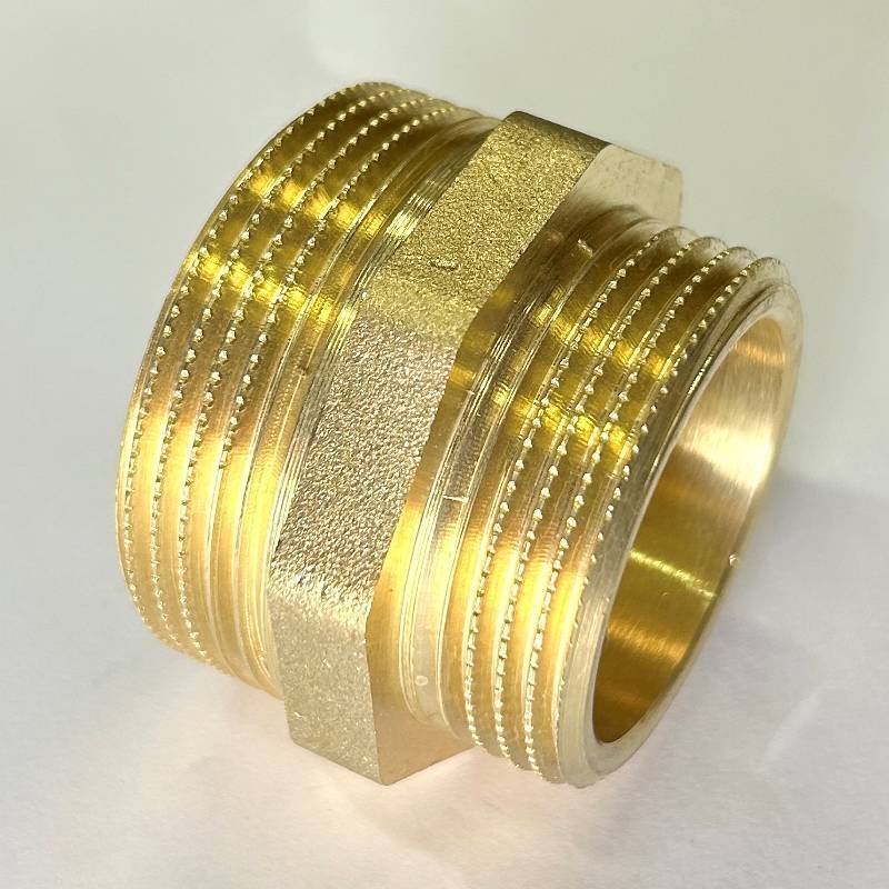 Ниппель редукционный LD Pride 1 1/2 x 1 1/4 латунь LD.65.503.40х32