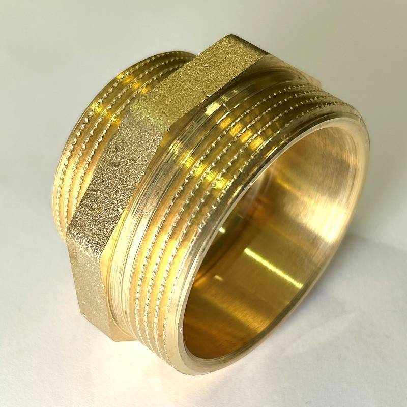 Ниппель редукционный LD Pride 2 x 1 1/2 латунь LD.65.503.50х40