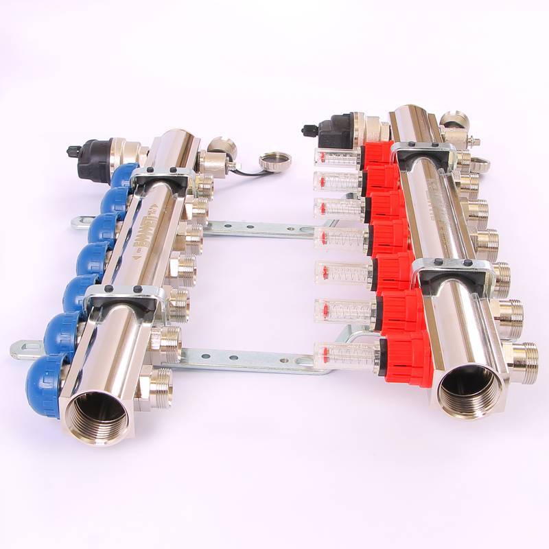 Коллекторная группа Emmeti TOPWAY с расходомерами 1 x M24x19 7 выходов 01298190