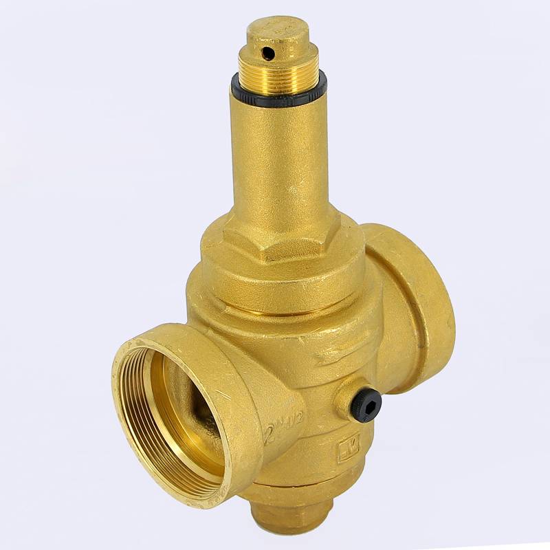 Редуктор давления Emmeti 2 1/2 ВВ с американками и отверстием под манометр 01060212