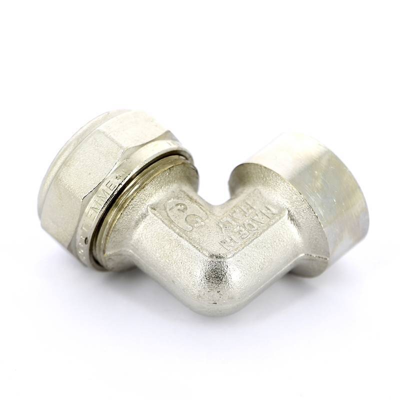 Угольник обжимной Tiemme 26х3/4 внутренняя резьба никелированный 1600034