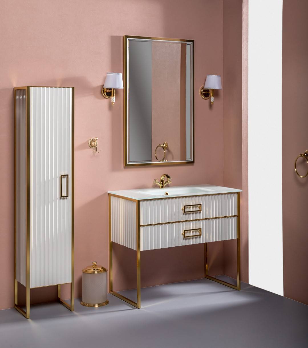 Зеркало прямоугольное подвесное с подсветкой Armadi Art Monaco 70х1.5х110 см золото 566-WG