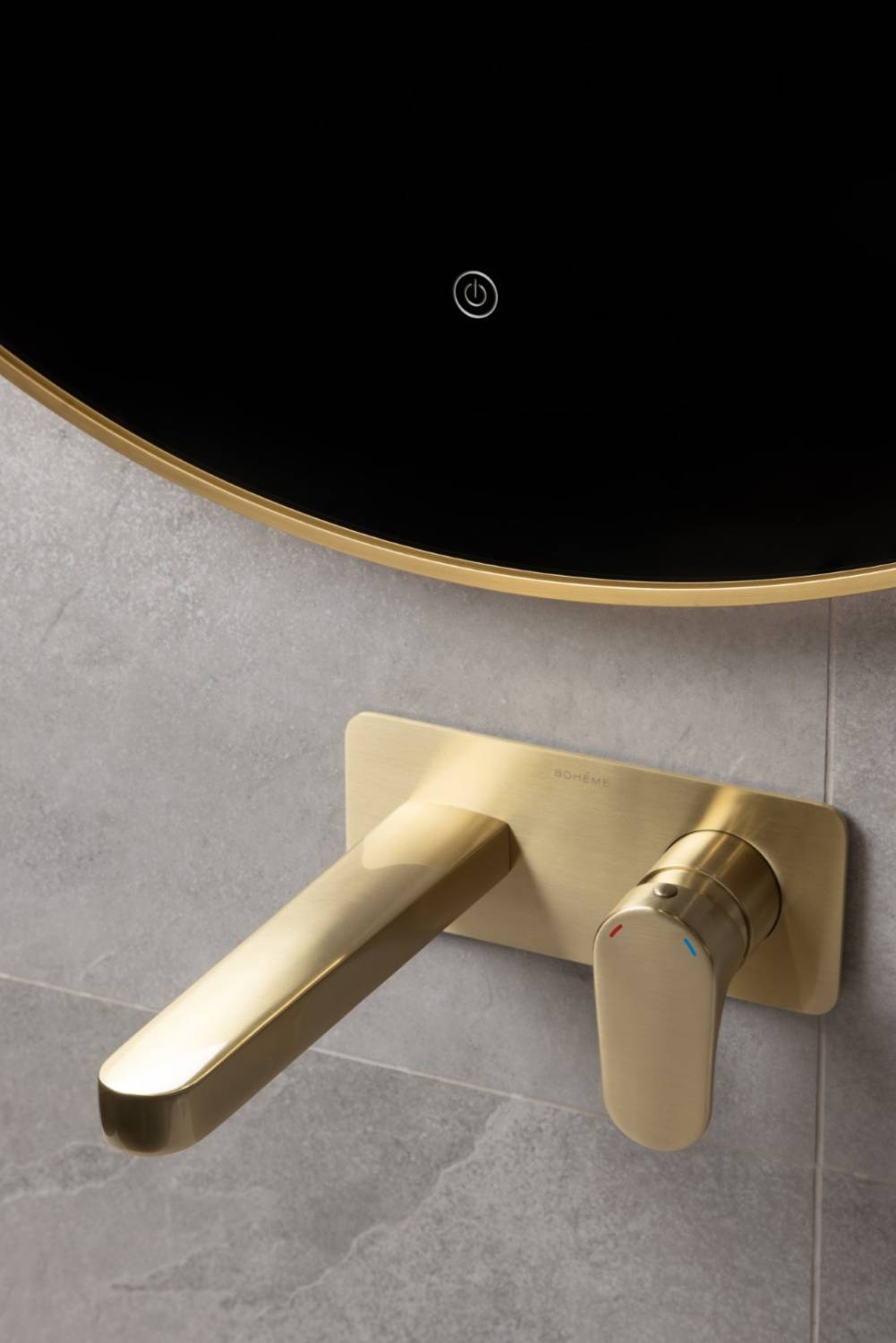 Зеркало круглое Boheme с LED-подсветкой, сенсором и антизапотеванием 80x80 см хром 545-80-CR