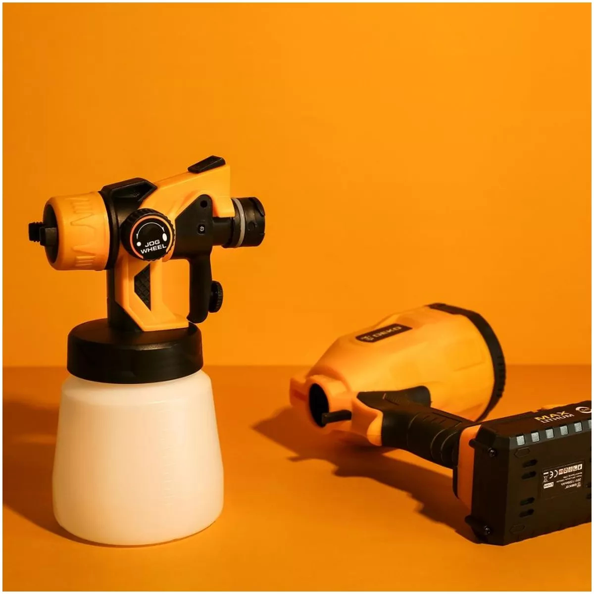 Краскопульт аккумуляторный DEKO DKSG20K2 20 В 800 мл 1x2.0 Ач 063-4036