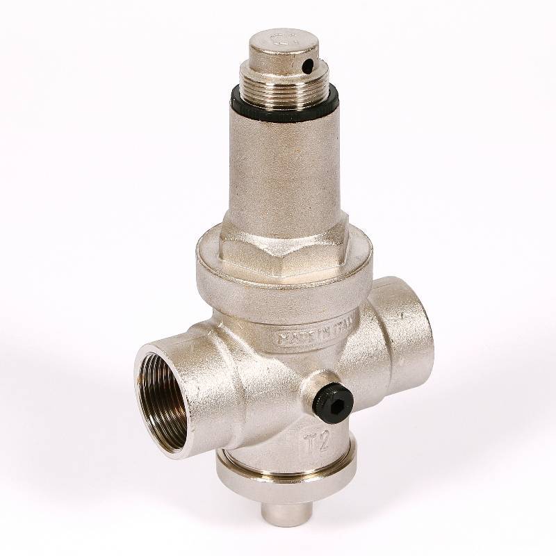 Редуктор давления UNI-FITT 204N ВВ никелированный с отверстием под аксиальный манометр 1 1/4 204N5140