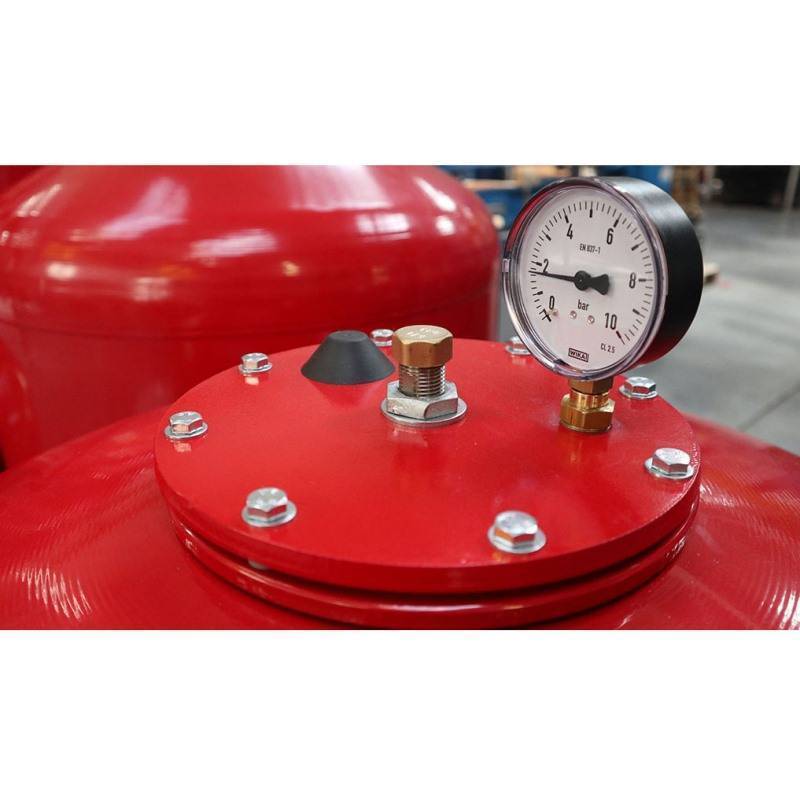 Расширительный бак Flamco Flexcon RM 1000 л 6 бар красный заменяемая мембрана 26036RU