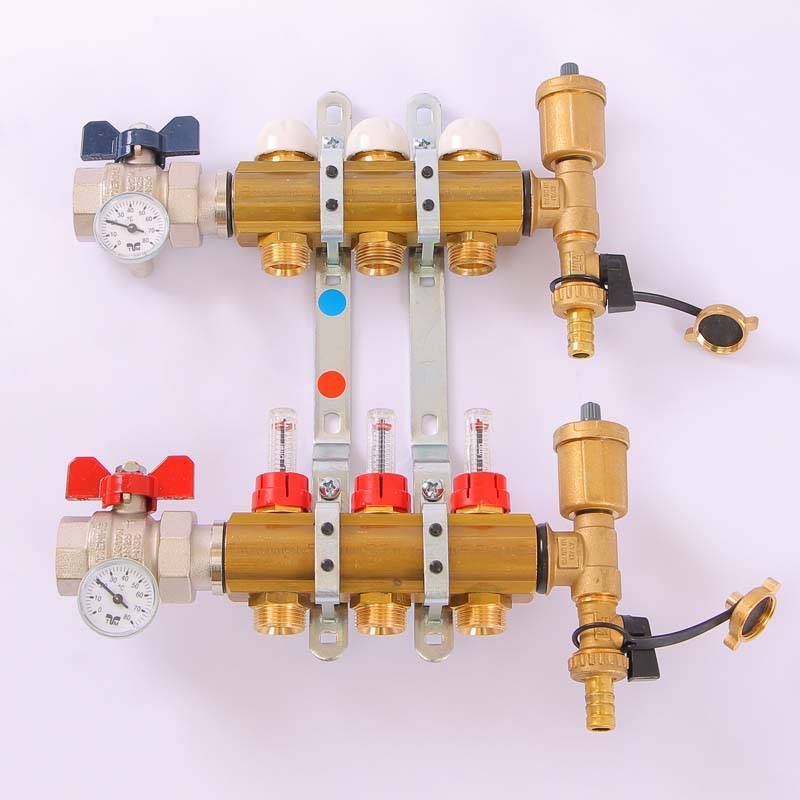 Коллекторная группа с термостатическими вентилями и расходомерами Tiemme 1x3/4 EK 3 выхода 3870008