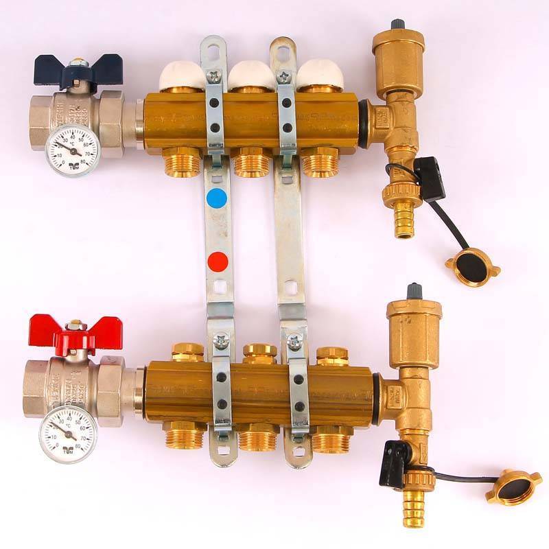 Коллекторная группа Tiemme 1x3/4 EK 3 выхода с кронштейнами и вентилями 3870030