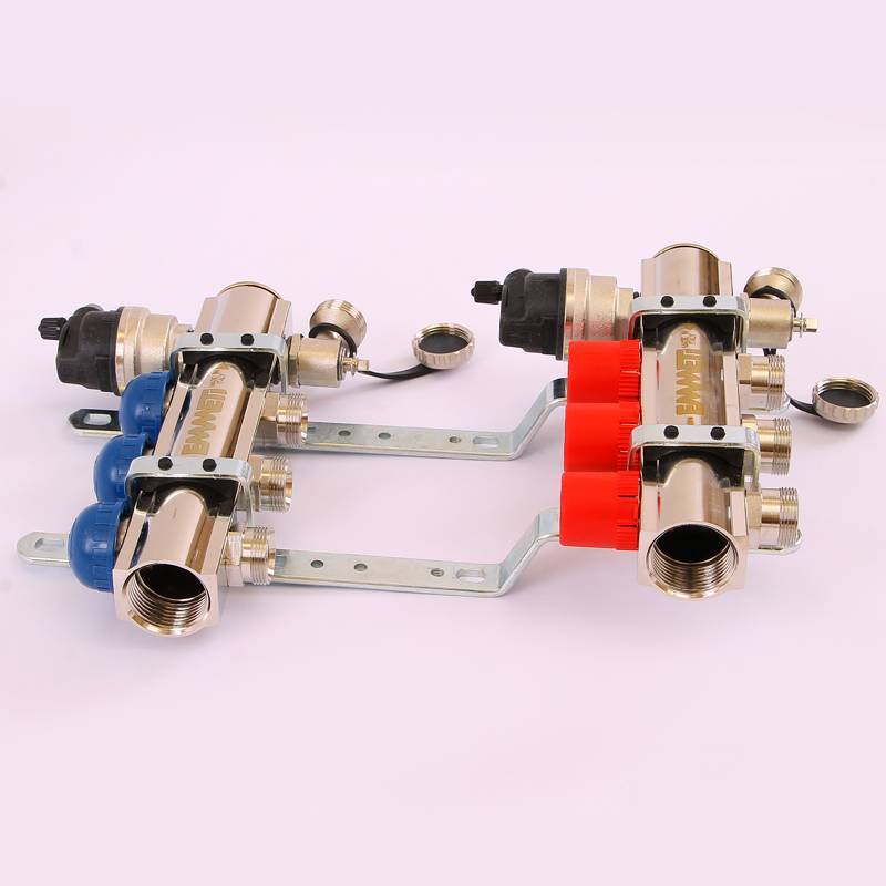 Коллекторная группа Emmeti TOPWAY 1xM24x19 3 выхода 01298682