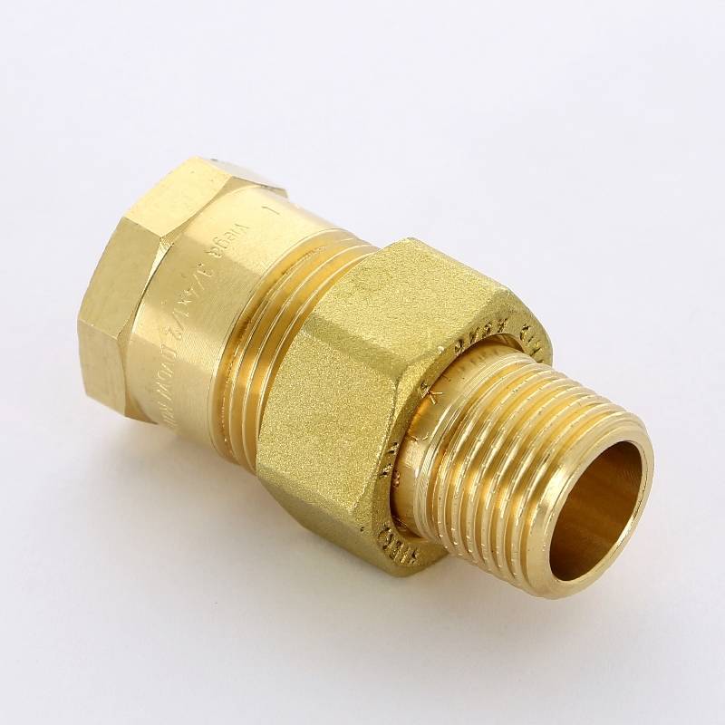 Разъемное соединение Viega бронза НВ 1/2 с коническим уплотнением 447007