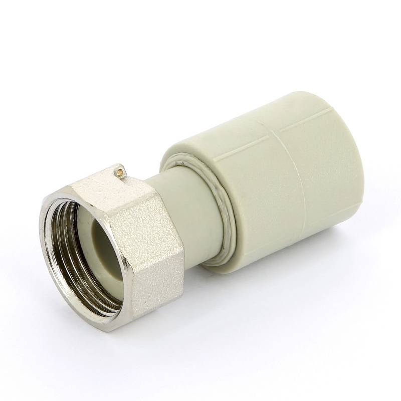 Муфта полипропиленовая FV-Plast с накидной гайкой пломбируемая 20x3/4 226022