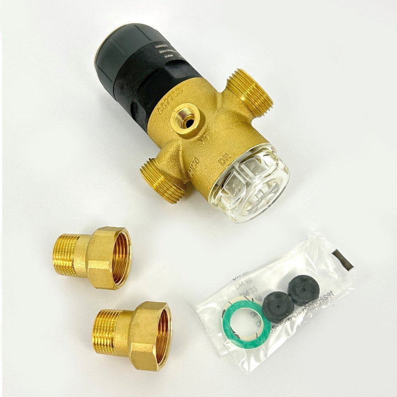 Редуктор давления 3/4 1.5-7 бар PN16 D1 Eco латунь, для х/в, пластик. колба, с разъем. соед