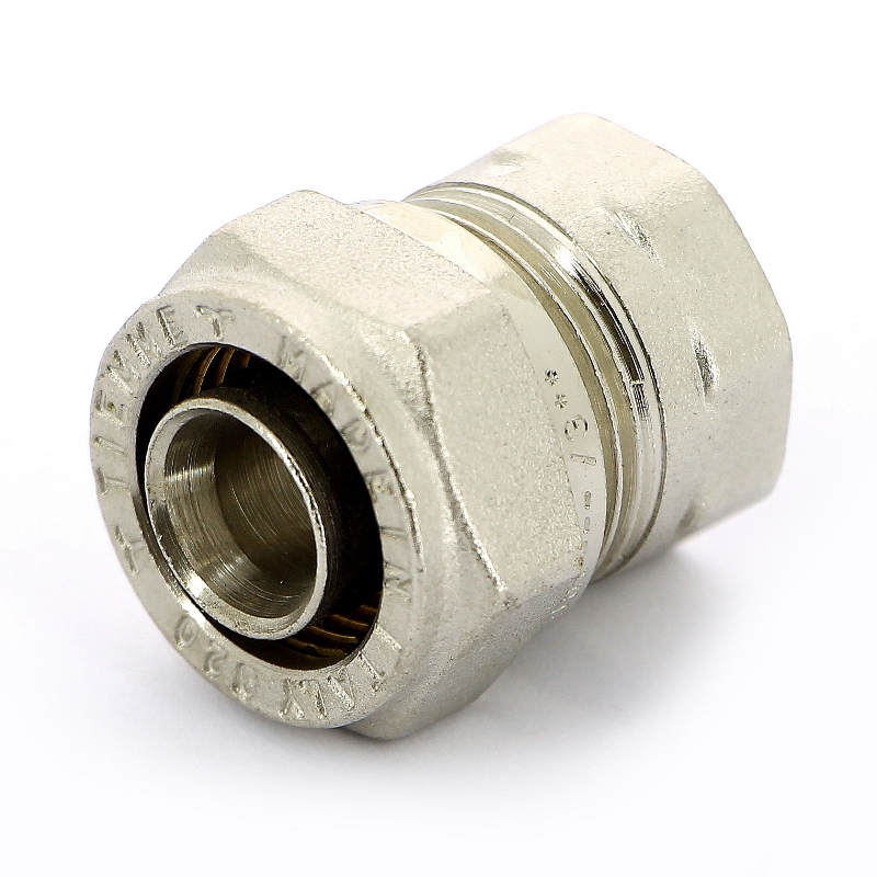 Муфта обж-В 20х3/4' никелир.