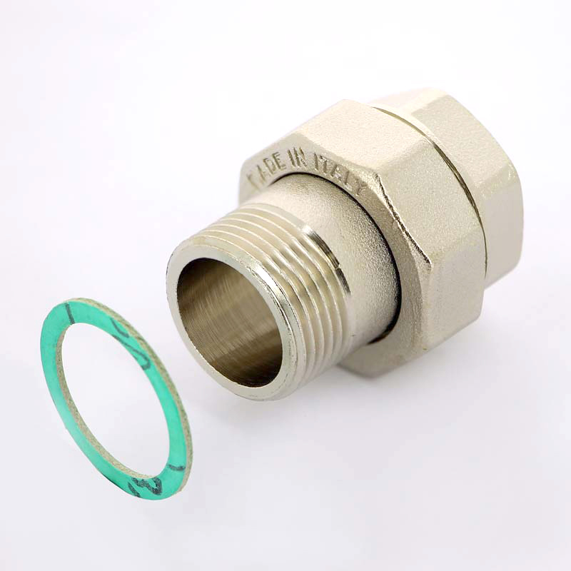 Разъемное соединение прямое 11/4'(никелир.)