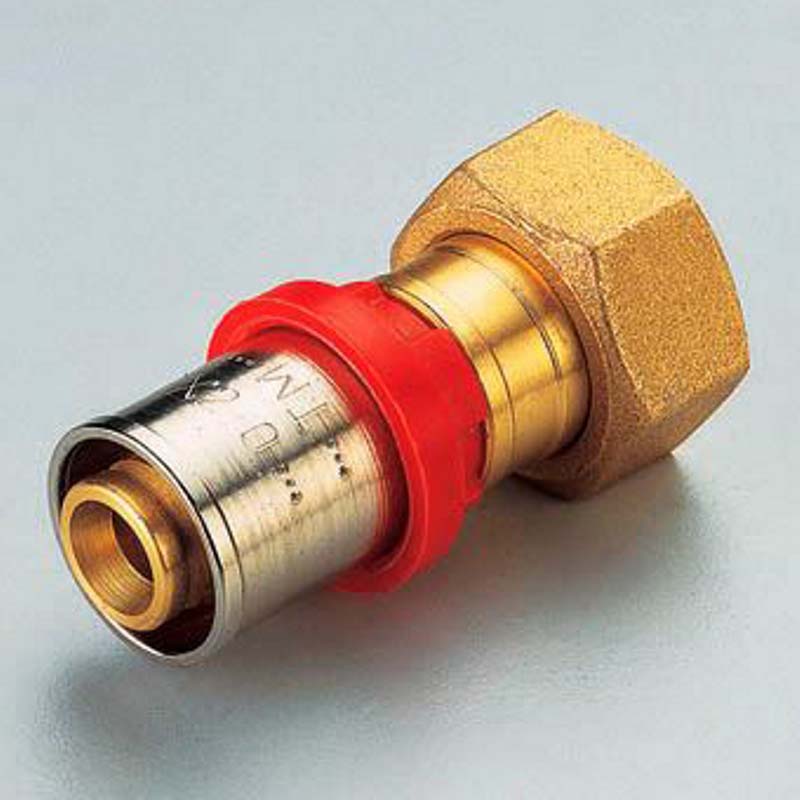 Муфта пресс-В 16х3/4'EK с накид. гайкой