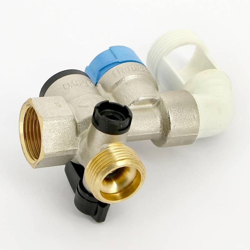 Группа безопасности водонагревателя Flamco Flexbrane CE-H 3/4 горизонтальная 28388