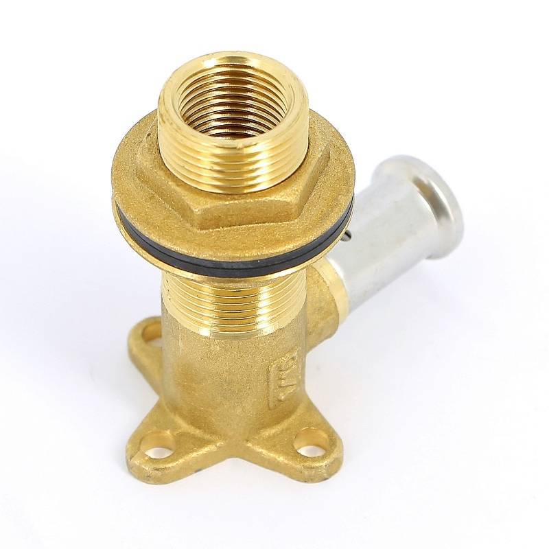 Водорозетка пресс-Н Henco 16x3/4 7P-1605