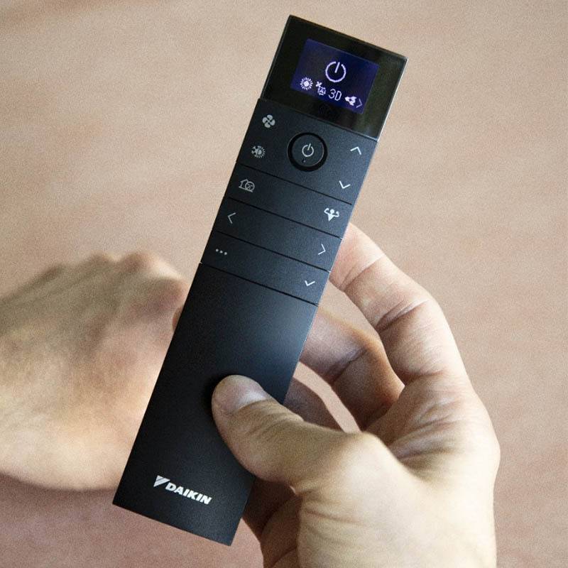 Кондиционер сплит-система Daikin Emura 3 FTXJ20AB/RXJ20A инверторный черный