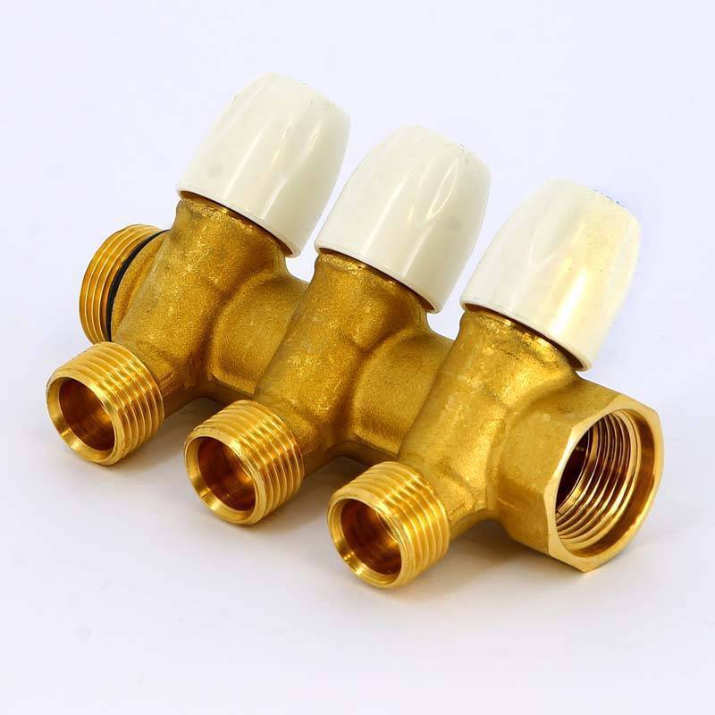 Коллектор с вентилями Tiemme 3/4х1/2 3 выхода 36 мм 1860035