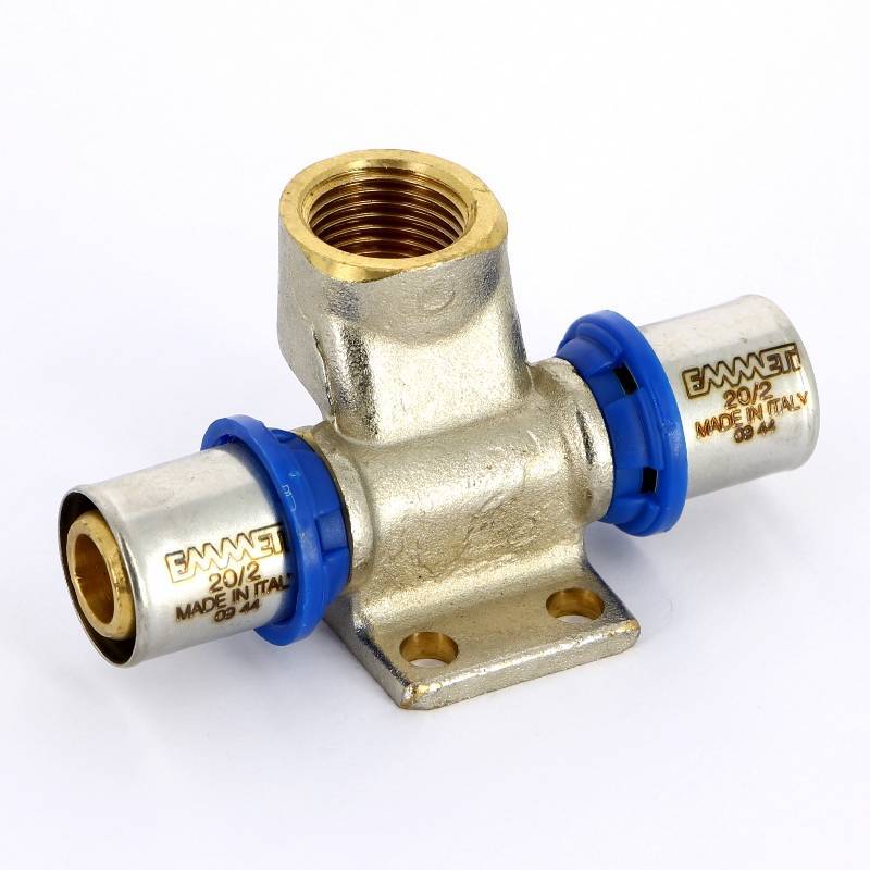 Водорозетка пресс-В проходная EMMETI Gerpex 20х1/2х20 28101624