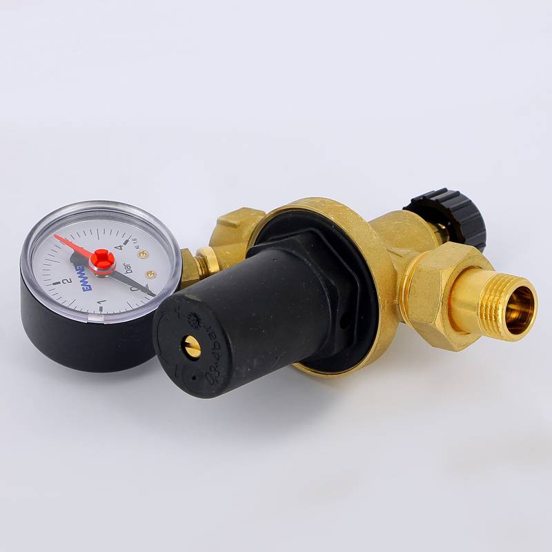 Клапан подпиточный Emmeti 1/2 НВ с манометром 00200614