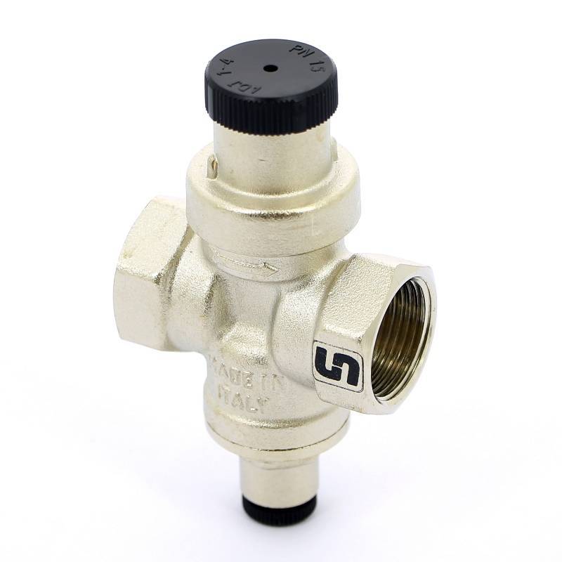 Редуктор давления UNI-FITT ВВ 3/4 никелированный под радиальный манометр 202N3140