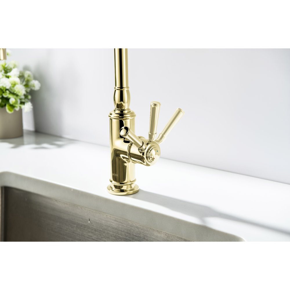 Смеситель для кухни Aquanet Классик полированное золото AQ1580PG