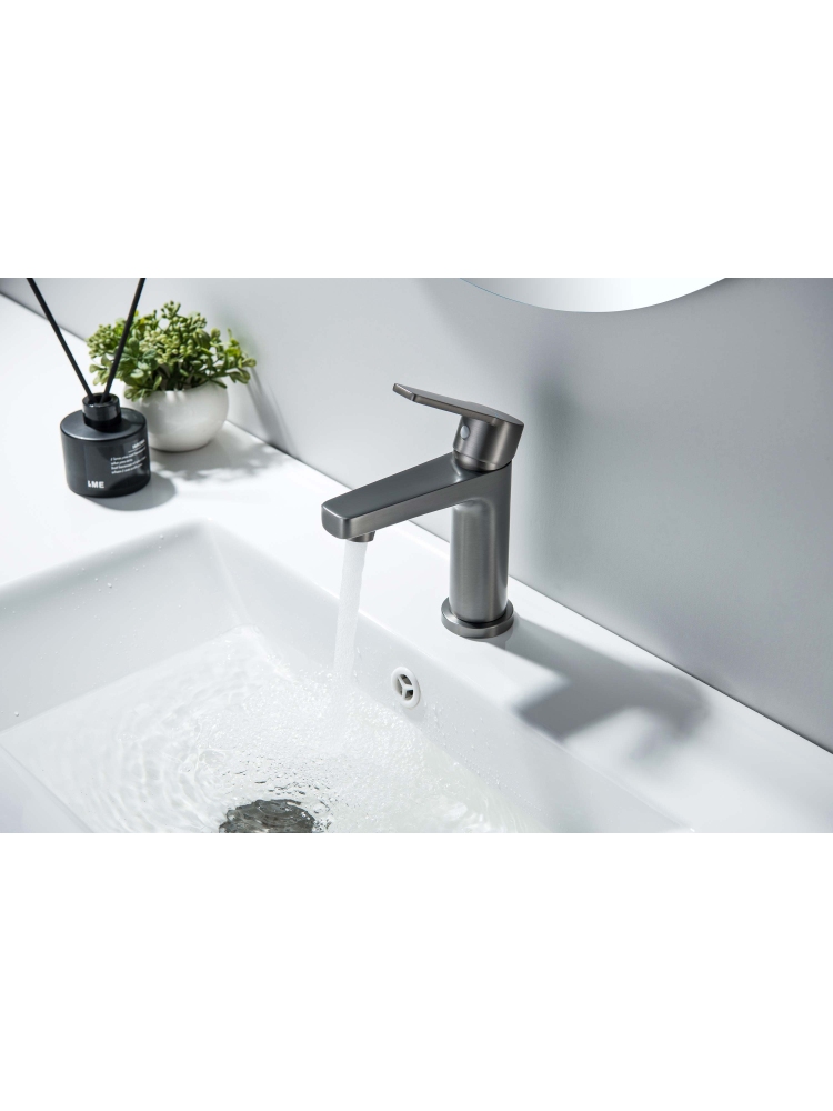 Смеситель для раковины Aquanet Лугано 106 мм с гигиеническим душем оружейная сталь AQ1712BGM