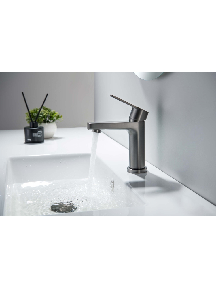 Смеситель для раковины Aquanet Лугано 106 мм с гигиеническим душем оружейная сталь AQ1712BGM