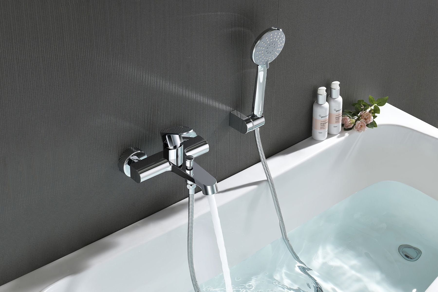 Смеситель для ванны Aquanet Oberon с душевым набором 3jet AQ1249CR