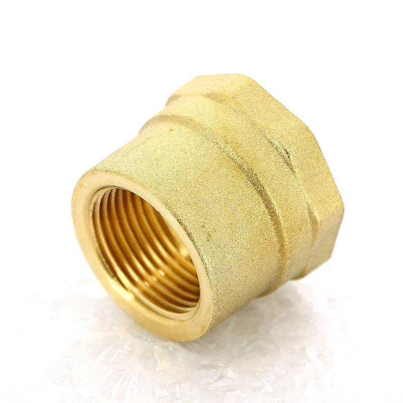 Муфта латунная Uni-Fitt 1 1/4 x 1 дюйм ВР-ВР 602G5400