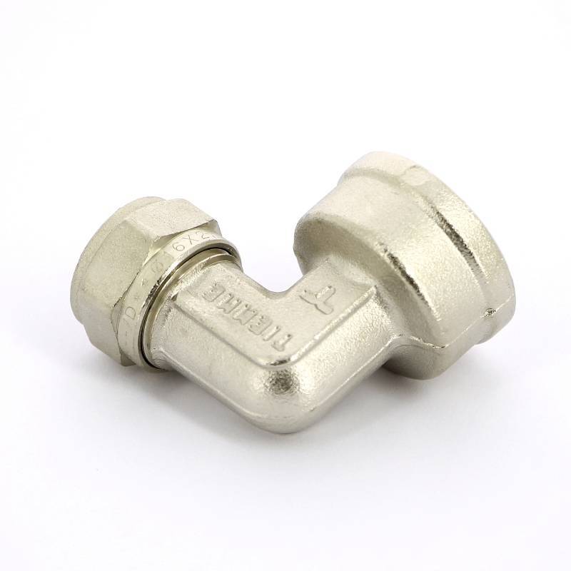 Угольник обжимной Tiemme 16х3/4 внутренняя резьба никелированный 1600061