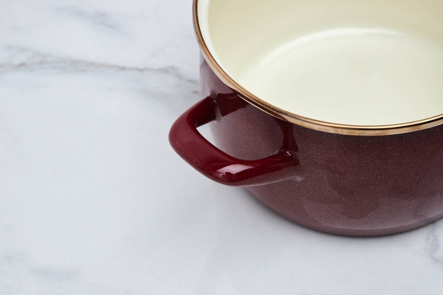 Кастрюля эмалированная Metrot Бордо с крышкой 7.9 л 7418