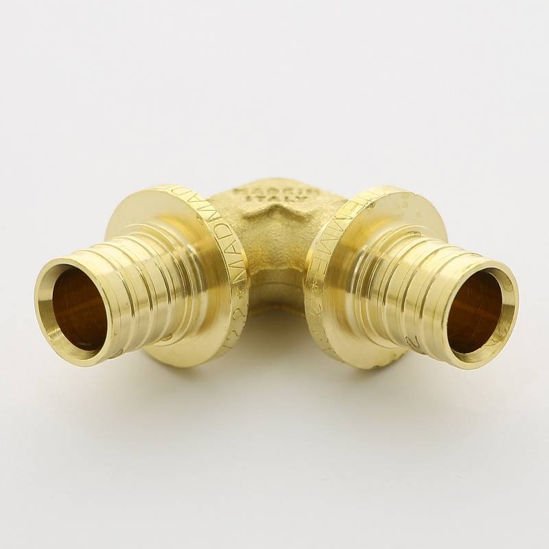 Угол аксиальный Uni-Fitt 16 мм латунь 743G6600