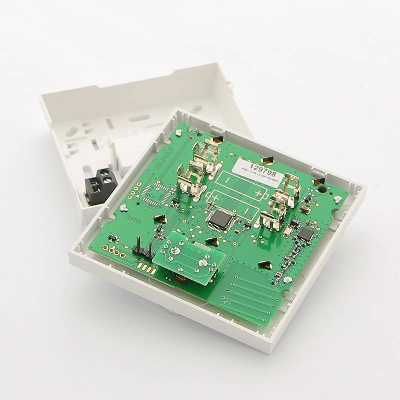 Радиотермостат комнатный электронный Uni-Fitt с дисплеем и выносным датчиком 347M2000