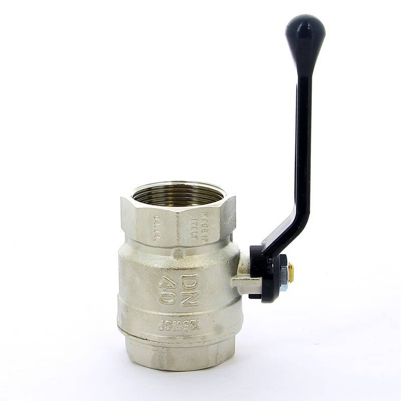 Кран шаровой Bugatti Arizona 600 ВВ 1 1/2 рычаг 06000117