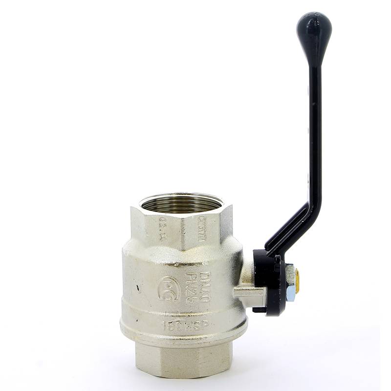 Кран шаровой Bugatti Oregon 300 ВВ рычаг 1 1/2 03000187