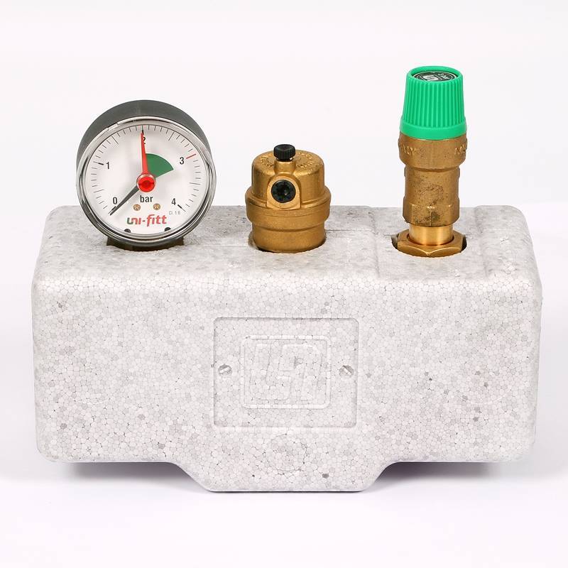 Группа безопасности котла Uni-Fitt до 50 кВт 1 3 бар сталь с теплоизоляцией 251A4530