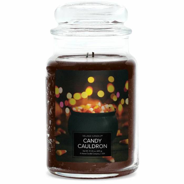 Ароматическая свеча Village Candle Шоколадные конфеты 602 г 10033
