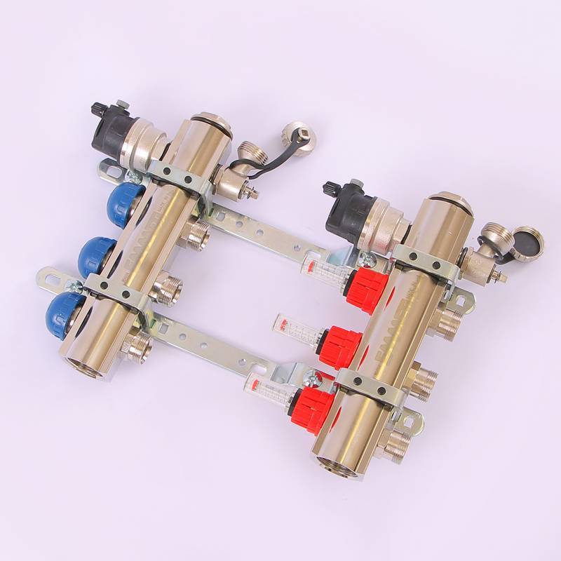 Коллекторная группа Emmeti TOPWAY с расходомерами 1 x M24x19 3 выхода 01298182