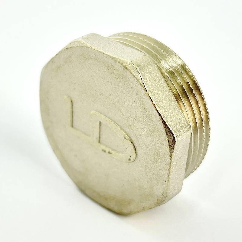 Заглушка LD Pride латунная никелированная 1 1/4 наружная резьба LD.67.505.32