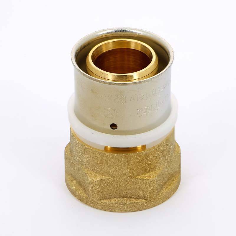 Муфта пресс с внутренней резьбой Uni-Fitt 32x1 701G9400