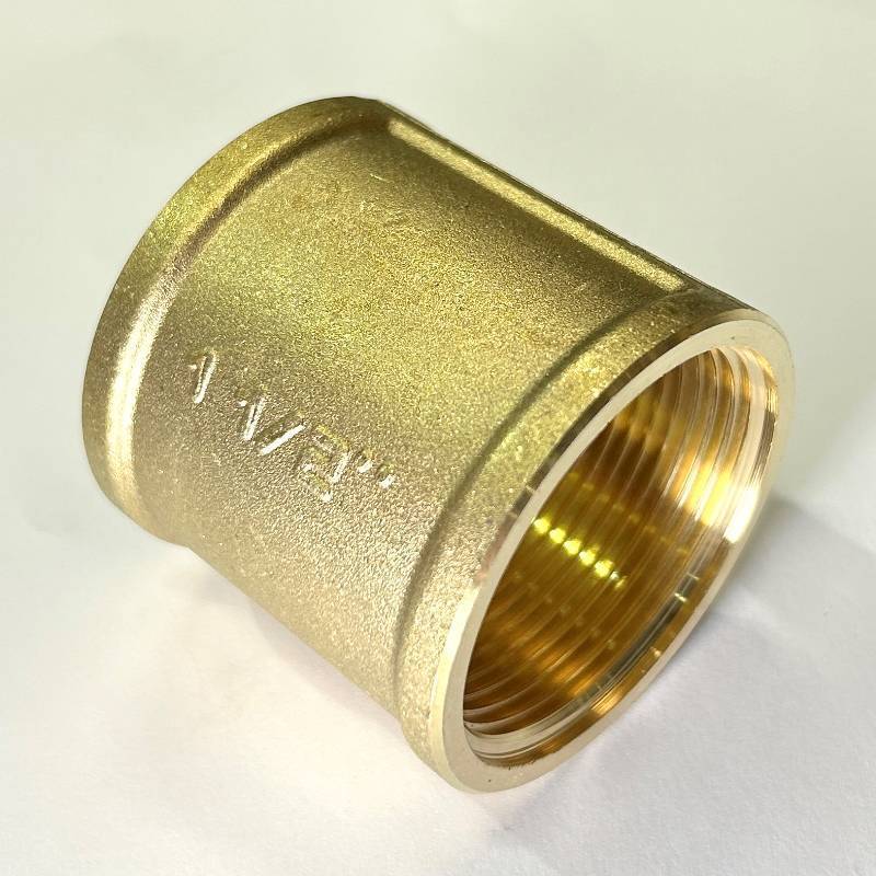 Муфта резьбовая LD Pride DN40 1 1/2 дюйма ВР-ВР латунь LD.65.502.40