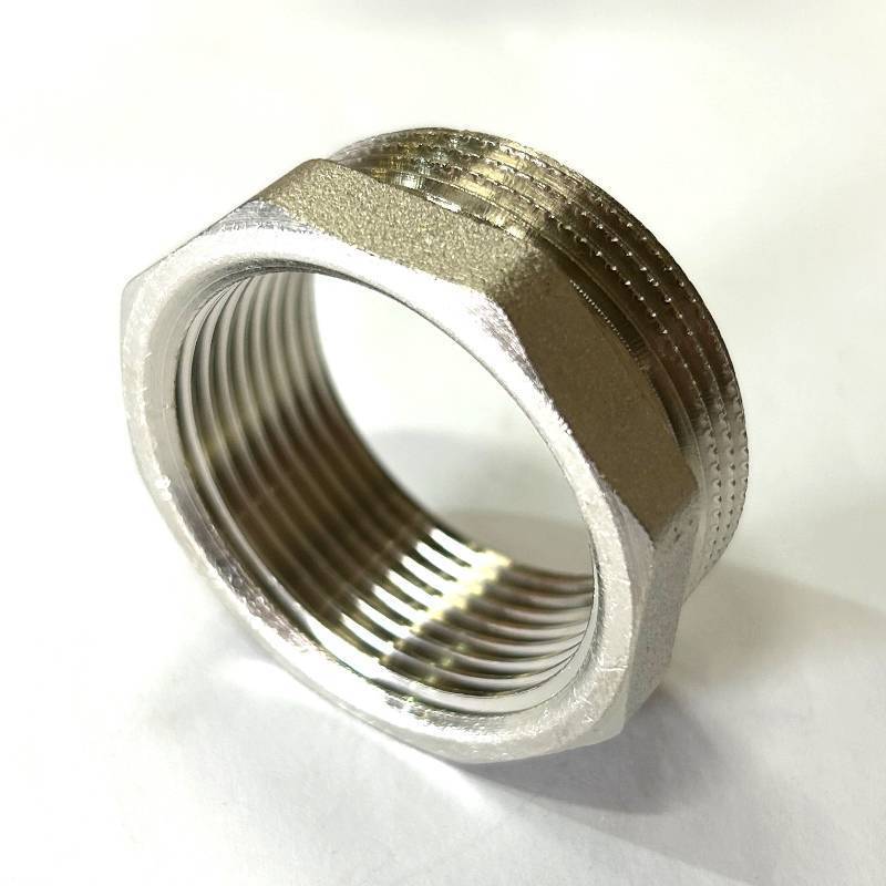 Футорка резьбовая LD 1 1/2 x 1 1/4 латунь никелированная LD.67.507.40х32