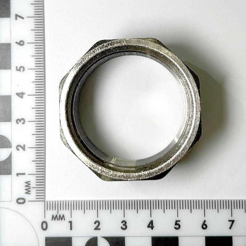 Футорка резьбовая LD 1 1/2 x 1 1/4 латунь никелированная LD.67.507.40х32