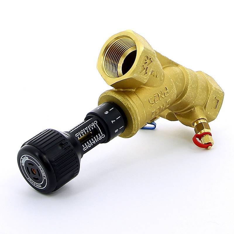 Клапан балансировочный ручной Cimberio CIM 747OT 1 1/4 ВВ с 2 ниппелями CIM 747OT N 1 1/4