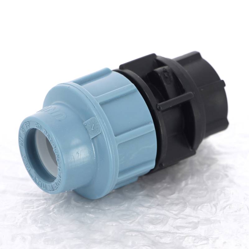 Муфта обжимная Unidelta для труб ПНД с внутренней резьбой 20х1/2 1004020002