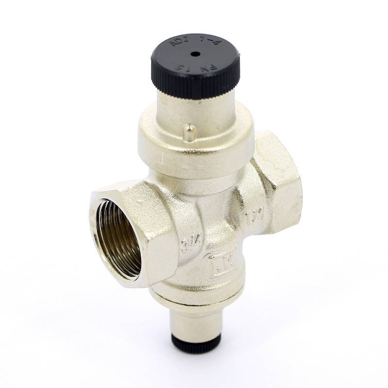 Редуктор давления UNI-FITT ВВ 3/4 никелированный под радиальный манометр 202N3140